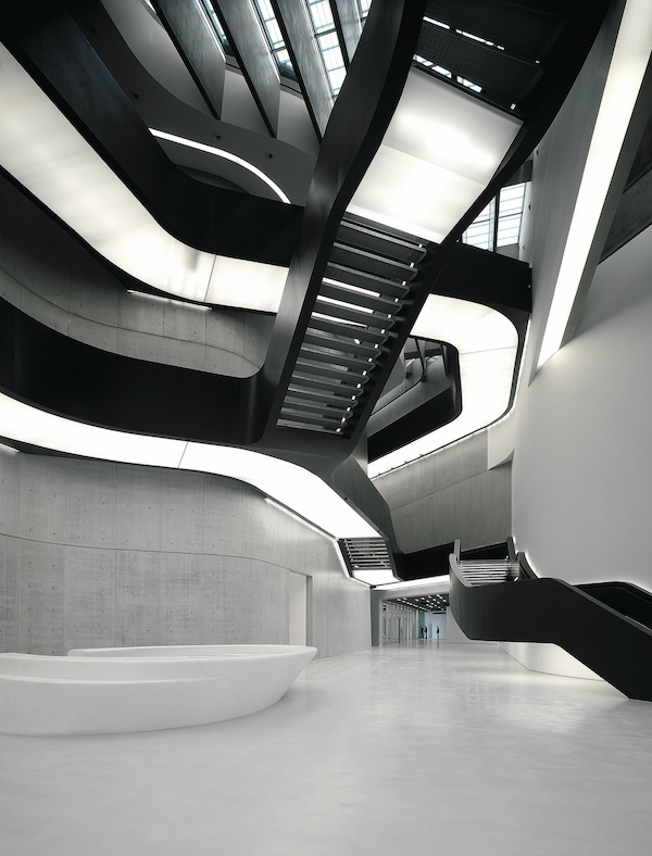 Освітлення від Zumtobel у музеї MAXXI